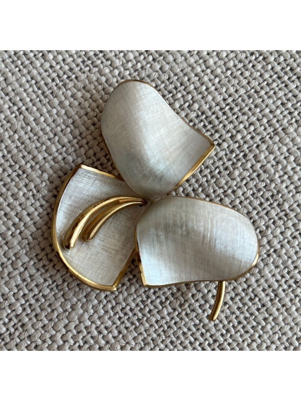 VINTAGE Minimalist Floral Orchid Brooch Pin Gold Tone Metal Brushed Texture Chic